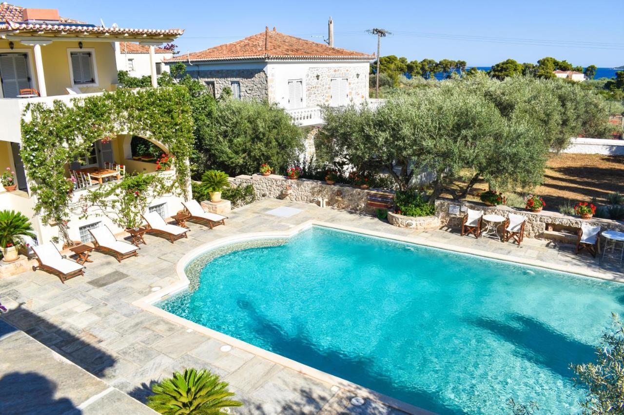 Villa Nika Spétses Exterior foto
