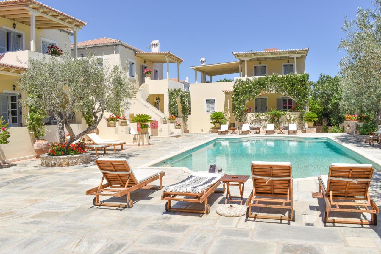Villa Nika Spétses Exterior foto
